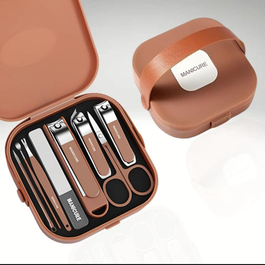 8 in 1 Manicure Set
